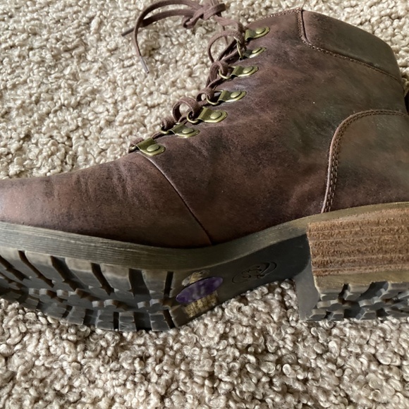Lucky Brand Daxxter women’s boots - Picture 11 of 13